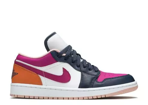 Кроссовки Air Jordan Wmns Air Jordan 1 Low Se 'Mismatched - Purple Magenta', разноцветный