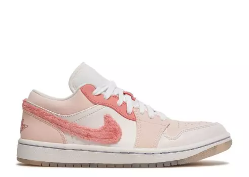 Кроссовки Air Jordan Wmns Air Jordan 1 Low Se 'Mighty Swooshers', розовый