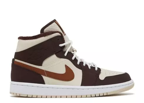 Кроссовки Air Jordan Wmns Air Jordan 1 Mid Se 'Cream Dark Chocolate', кремовый