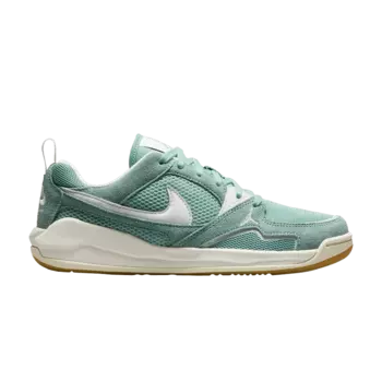Кроссовки Air Jordan Wmns Jordan CMFT Era 'Cannon', бирюзовый