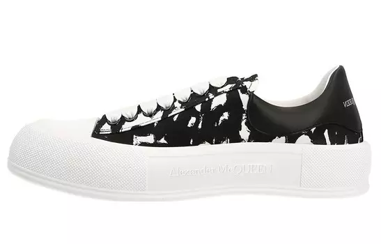 Кроссовки Alexander Mcqueen Deck с граффити-принтом, белый / черный
