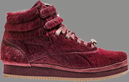 Кроссовки amber rose x freestyle muva fuka Reebok, красный