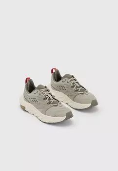 Кроссовки ANACAPA BREEZE LOW HOKA, цвет barley/oat milk