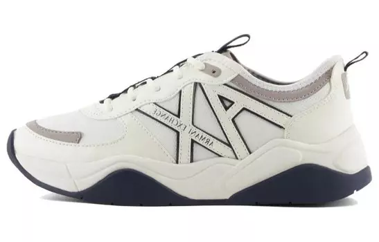 Кроссовки ARMANI EXCHANGE Logo-embossed Chunky Sneakers, черный/белый