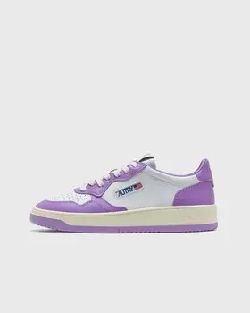 Кроссовки Autry Action Shoes Wmns Medalist Low, цвет leat/leat wht/eng lav