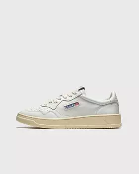 Кроссовки Autry Action Shoes Wmns Medalist Low, цвет wht/white