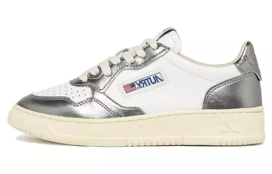 Кроссовки AUTRY Medalist Leather Sneakers, белый/серебряный