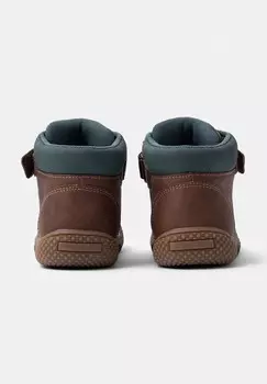 Кроссовки Bata, коричневый