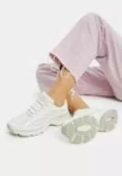 Кроссовки Bershka, белый