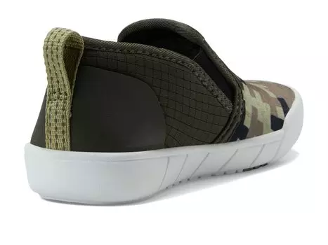 Кроссовки Bogs Kids Kicker II Slip-On - Medium Camo (Toddler/Little Kid)