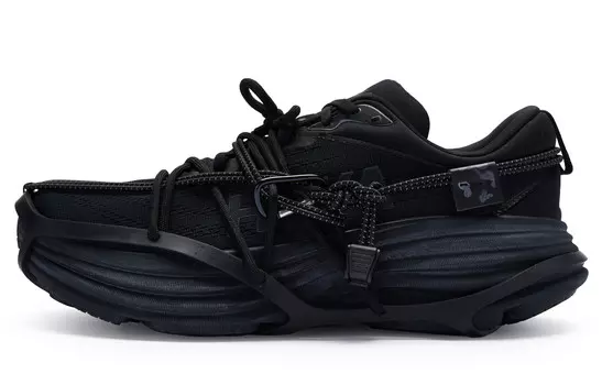 Кроссовки Bondi 8 мужские низкие черные Hoka One One