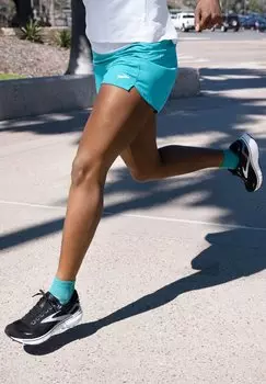 Кроссовки Brooks