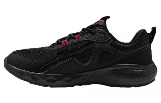 Кроссовки Charged Vantage 1 мужские низкие черные Under Armour