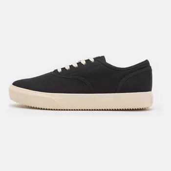 Кроссовки Clae August Unisex, black