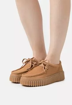 Кроссовки Clarks