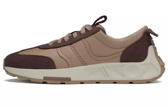 Кроссовки clarks Lifestyle Shoes Women's Low-top, коричневый