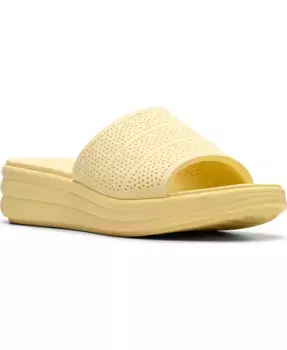Кроссовки Cloudsteppers Drift Twist Slip-On Flat Clarks, желтый