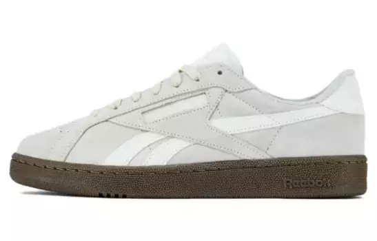 Кроссовки Club C Grounds UK 'Stucco Gum' Reebok, цвет Gray White