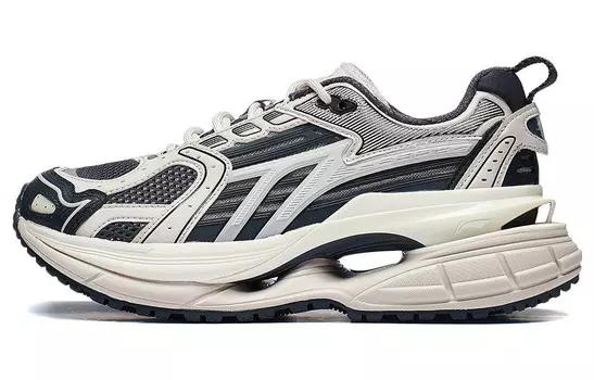 Кроссовки Comet 5 Lifestyle женские с низким верхом, черные/серые Lining