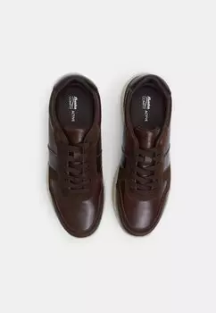 Кроссовки COMFIT Bata, коричневый