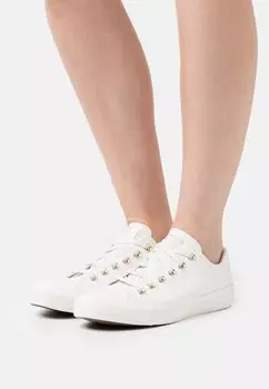 Кроссовки Converse