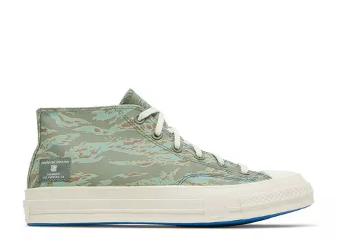 Кроссовки Converse Undefeated X Half Chuck 70 Mid 'Tiger Camo Print', зеленый