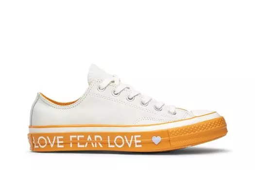 Кроссовки Converse Wmns Chuck 70 Low 'Love Graphic - Cream', кремовый