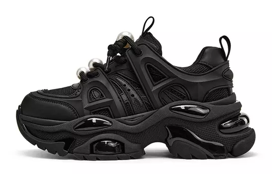 Кроссовки CВ°BANNER Chunky Sneakers Women's Low-Top Black