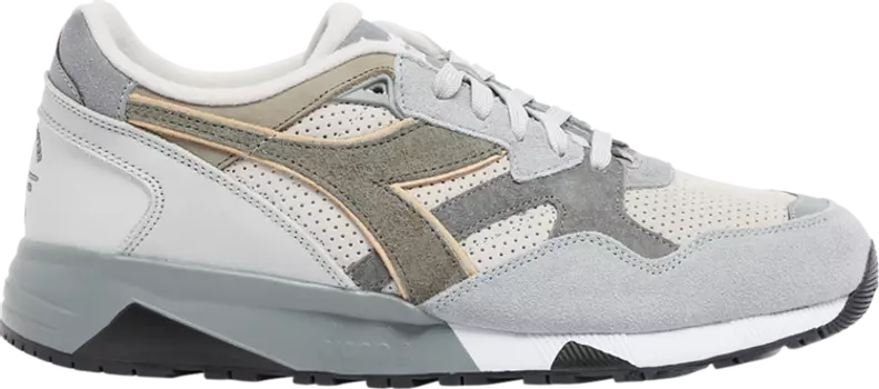 Кроссовки Details Matter x N9002 The Traveler, серый
