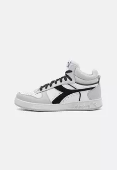 Кроссовки Diadora Magic Basket Demi Cut Icona Unisex, белый / лунный камень