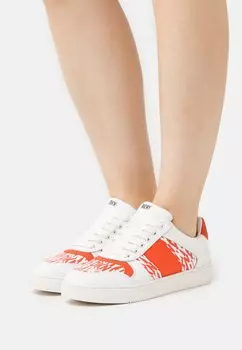 Кроссовки DKNY