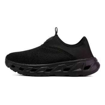 Кроссовки для активного отдыха мужские с низким верхом черного цвета Xtep