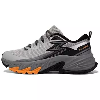 Кроссовки для активного отдыха на открытом воздухе для мужчин с низким верхом Loop серого/обсидианово-черного цвета 361°