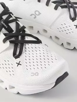 Кроссовки для бега Cloud X 4 с резиновой отделкой и сетчатой вставкой ON, белый