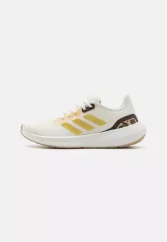 Кроссовки для бега Natural RUNFALCON 3.0 adidas Performance, цвет core white/gold metallic/magic beige