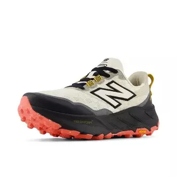 Кроссовки для бега new balance Hierro v9, бежевый