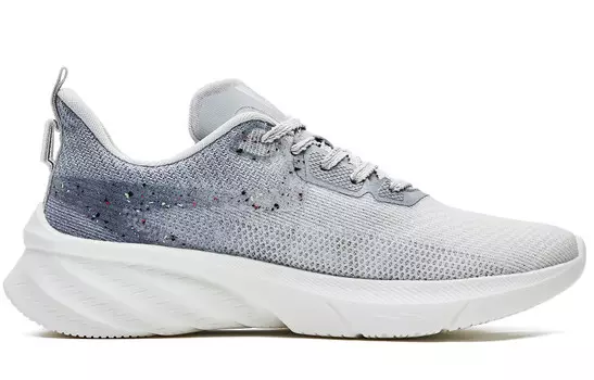 Кроссовки для бега Qi Tan Lite 2.0 мужские с низким верхом Oak Bud белый/серый карандаши Erke