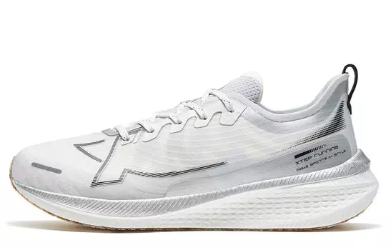 Кроссовки для бега Two Thousand Kilometers 1.0 мужские с низким верхом белые/черные Xtep