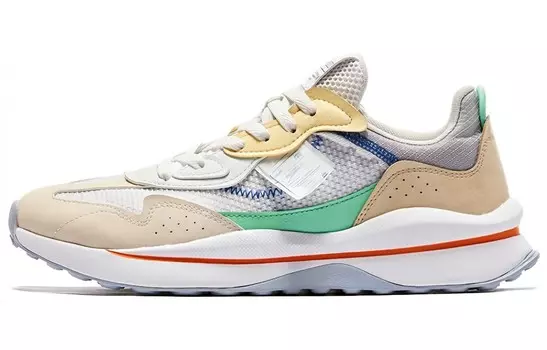 Кроссовки для мужчин с низким верхом белого/ванильно-желтого цвета Qiaodan