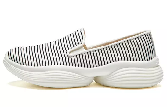 Кроссовки для образа жизни женская с низким верхом белого цвета Joy&Mario