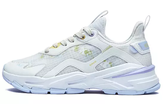 Кроссовки для образа жизни женская с низким верхом белого цвета Erke