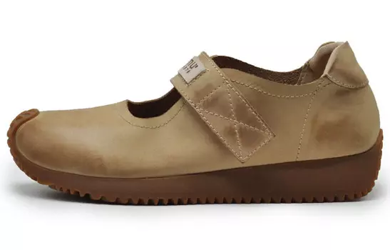 Кроссовки для образа жизни Женские низкие Artmu, черный