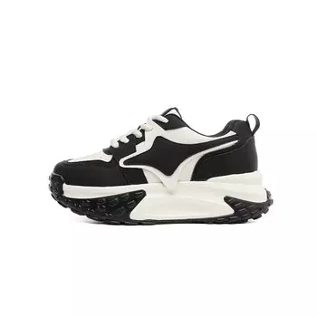 Кроссовки для образа жизни Женские низкие Daphne, цвет Apricot Black