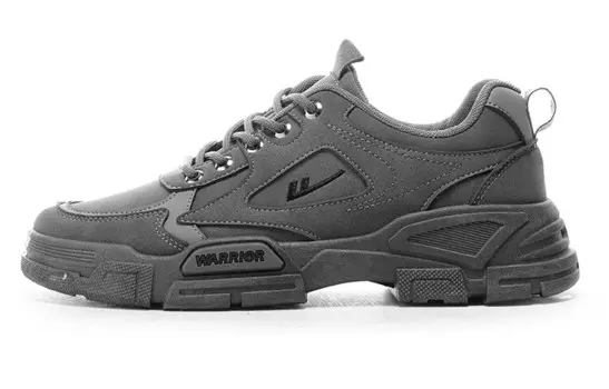 Кроссовки для походов и треккинга мужские с низким верхом серый Warrior