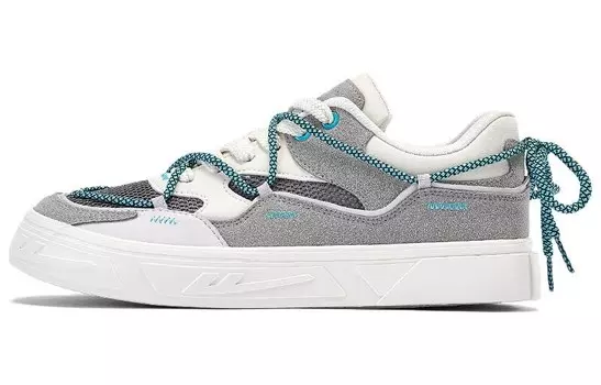 Кроссовки для скейтборда унисекс с низким верхом серый/бежевый Warrior