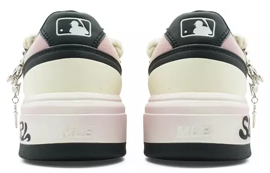 Кроссовки для скейтбординга Chunky Liner унисекс с низким верхом черного/белого цвета Mlb