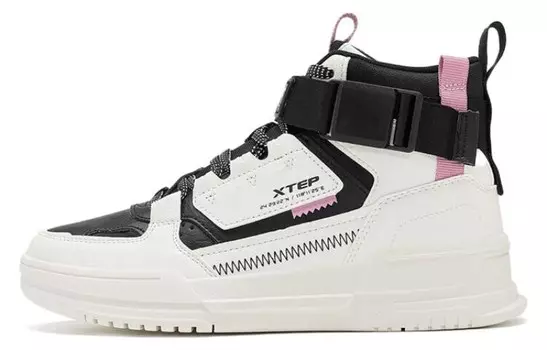 Кроссовки для скейтбординга женские высокие белые/черные Xtep