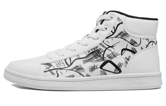Кроссовки для скейтбординга женские высокие белые/черные Xtep