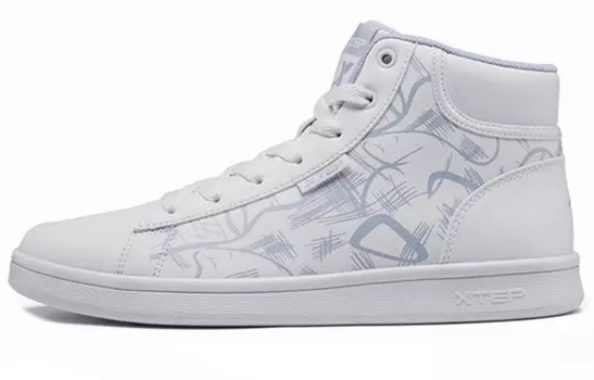 Кроссовки для скейтбординга женские высокие белые/синие Xtep