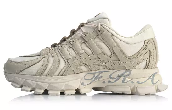 Кроссовки Exceed Infinity для бега мужские с низким верхом светло-коричневые Lining